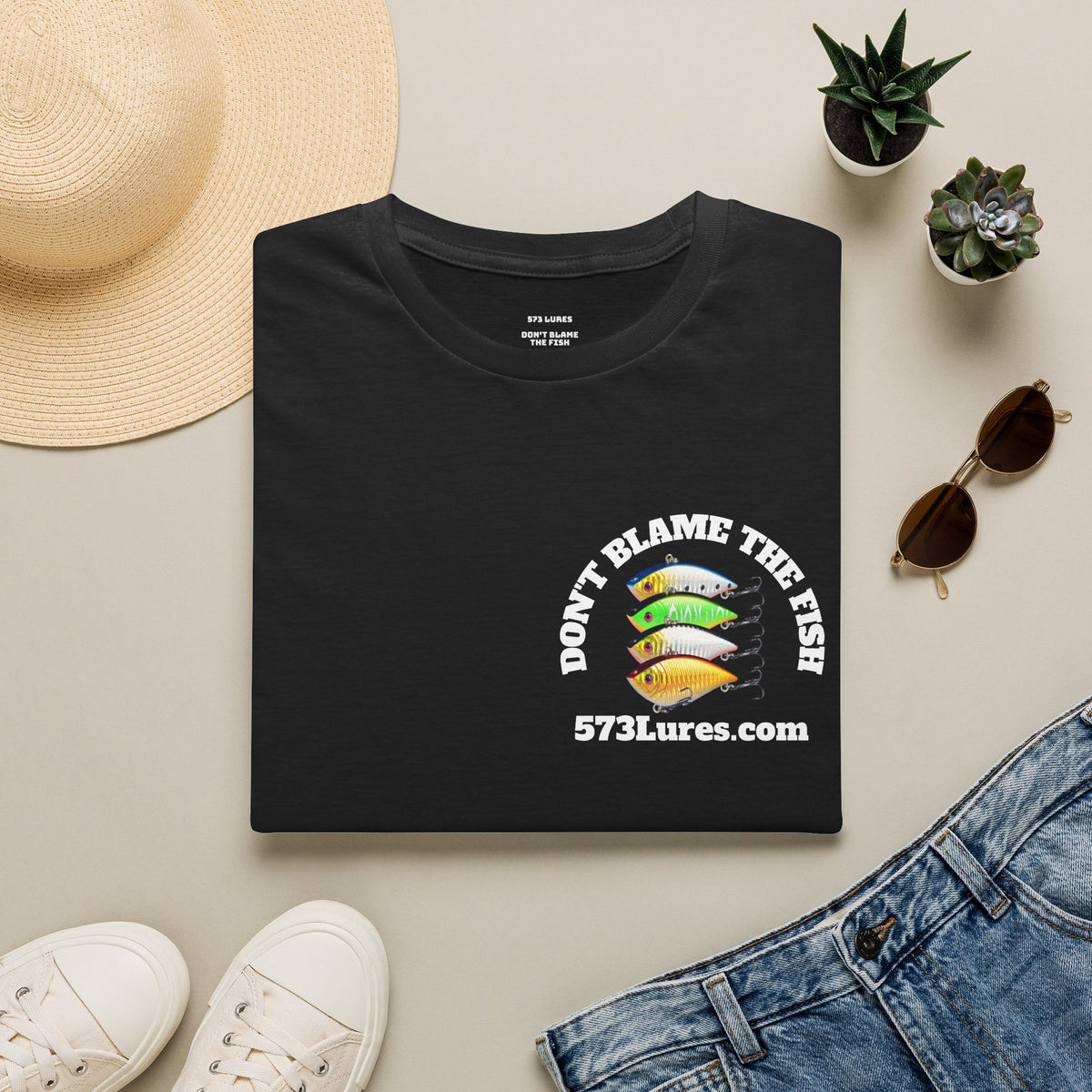 T‑Shirt Don't Blame The Fish, Change The Presentation Fishing Graphic Tee