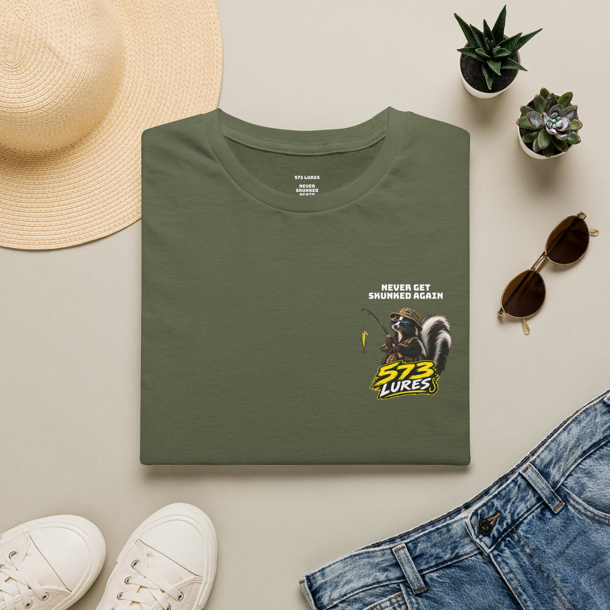 T-Shirt Never Get Skunked Again, Catch More Fish Fishing Graphic Tee