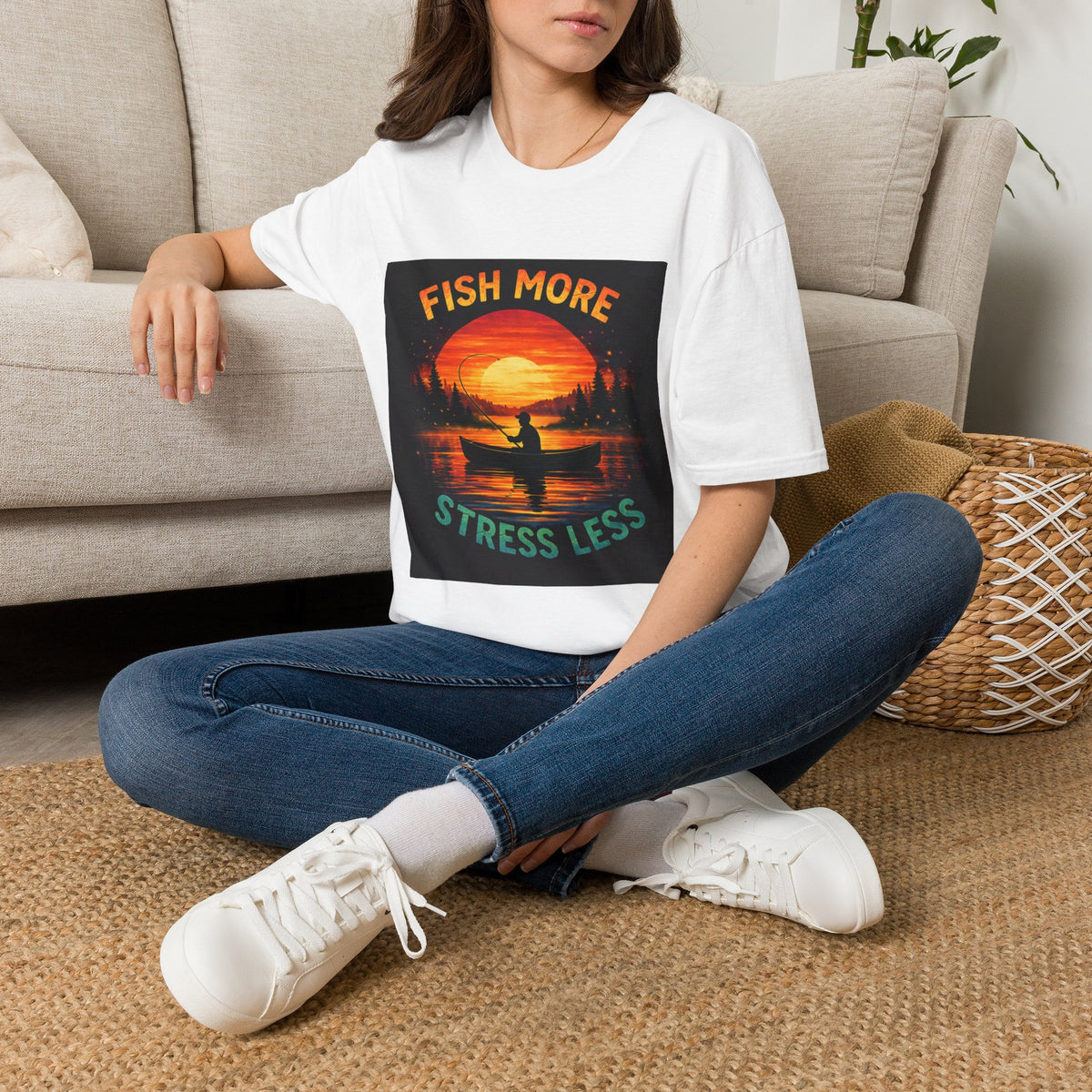 T-Shirt "Fish More Stress Less"
