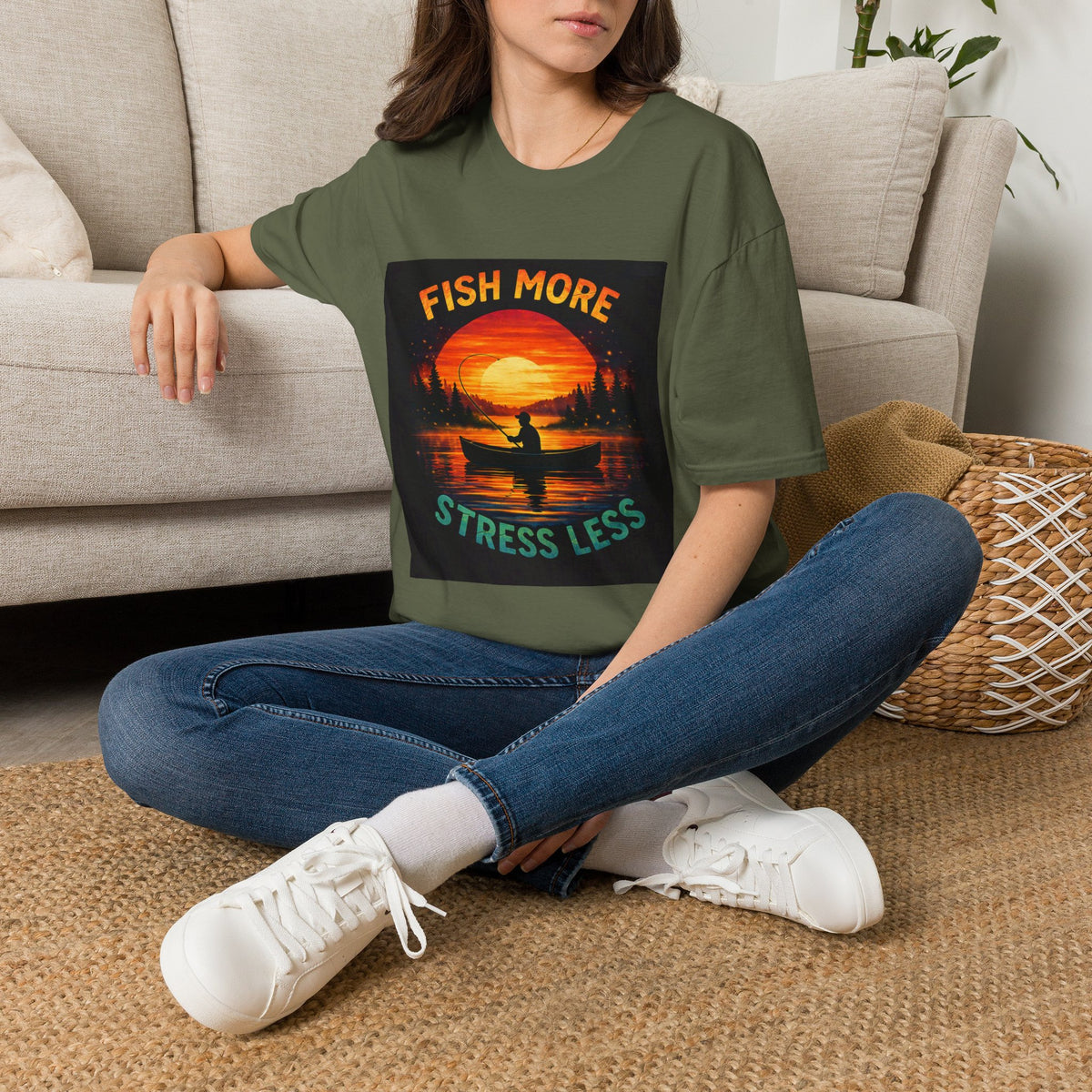 T-Shirt "Fish More Stress Less"