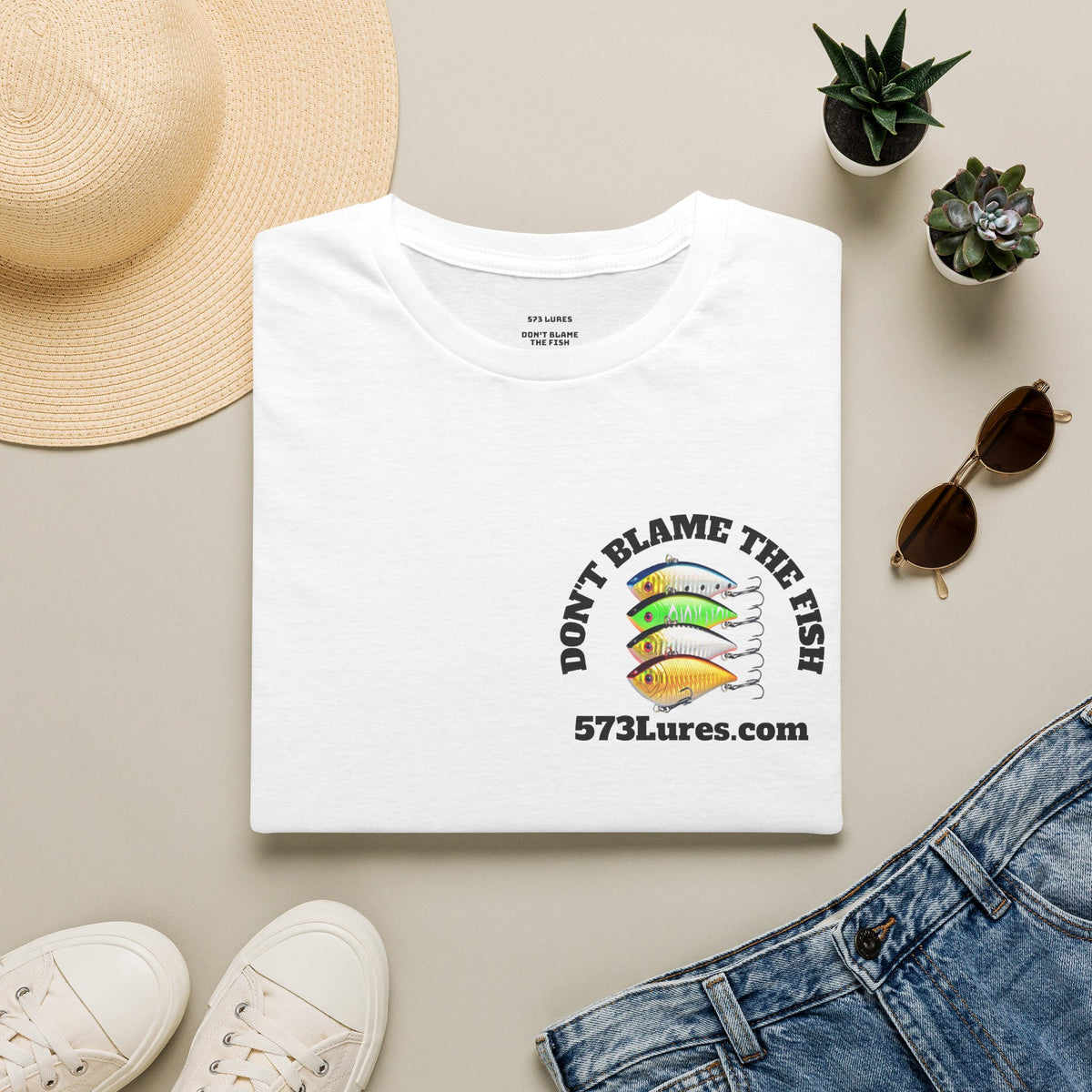 T‑Shirt Don't Blame The Fish, Change The Presentation Fishing Graphic Tee