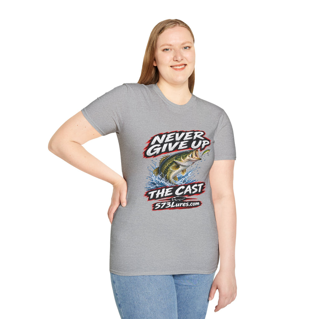 T-Shirt Never Give Up, the Cast Bass Fishing Graphic Tee Never Get Skunked Again