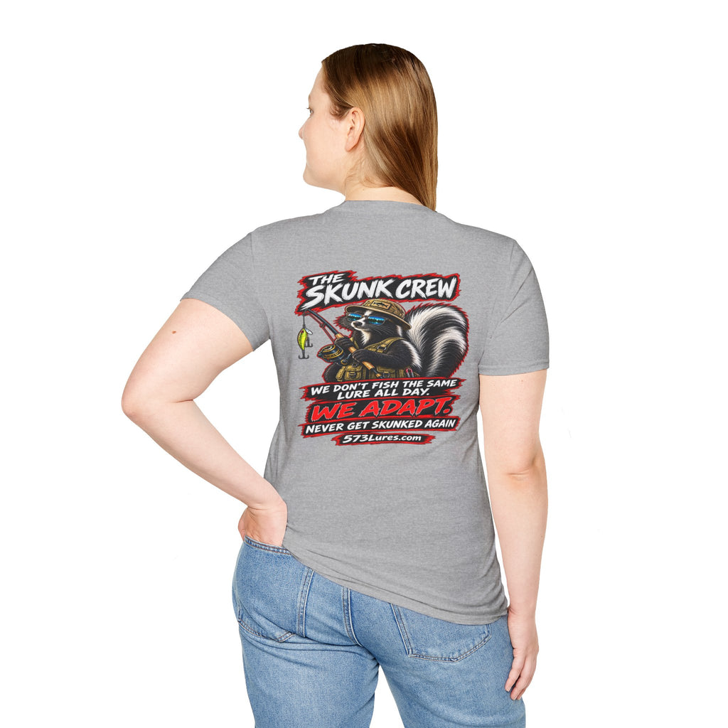 T‑Shirt The Skunk Crew, Never Get Skunked Again Fishing Graphic Tee